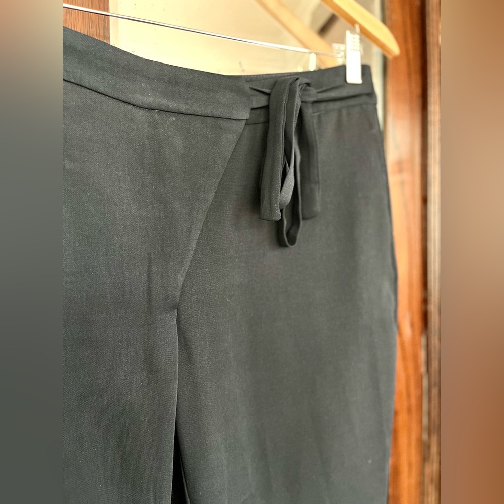 Zara Basic Navy Blue Tie-Waist Trousers – Size Medium. EUC. - Picture 3 of 9